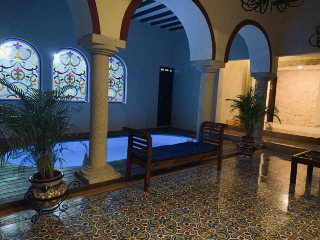 Hotel Catedral Valladolid  Exterior photo